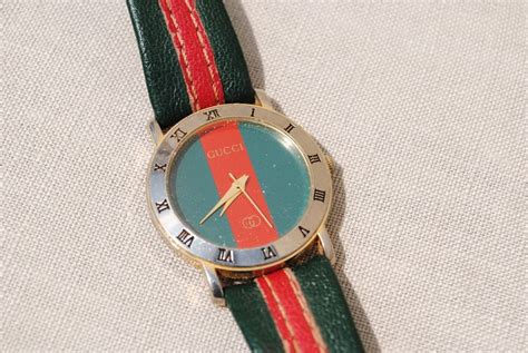 Green And Red Web Resin Vintage Watch, 35mm 